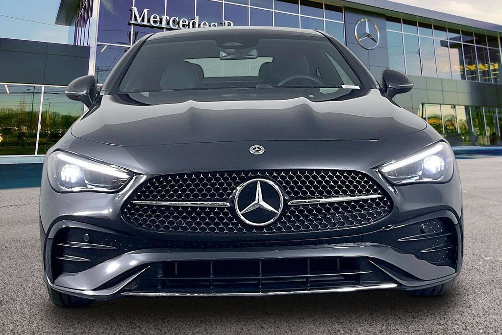Certified 2024 Mercedes-Benz CLE 450 4MATIC Coupe image 3