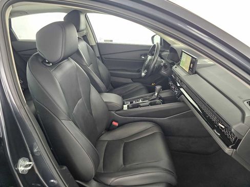 Used 2023 Honda Accord Touring image 10