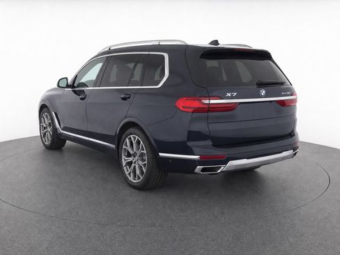 Used 2022 BMW X7 xDrive40i w/ Premium Package AWD/4WD image 5