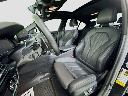 Used 2022 BMW 530i 530i w/ M Sport Package image 11