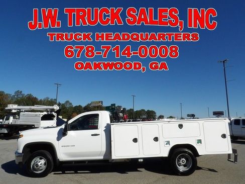 Used 2022 Chevrolet Silverado 3500 W/T w/ WT Fleet Convenience Package image 2