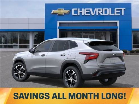 New 2026 Chevrolet Trax RS w/ Driver Confidence Package FWD image 3