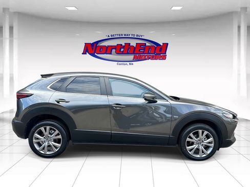 Used 2023 MAZDA CX-30 AWD 2.5 S w/ Select Package image 2