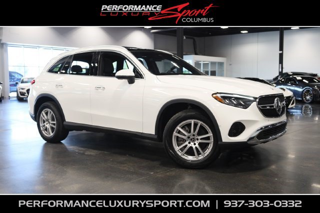 Used 2023 Mercedes-Benz GLC 300 4MATIC image 1