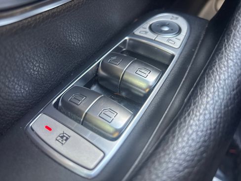 Used 2019 Mercedes-Benz E 450 4MATIC Sedan image 49