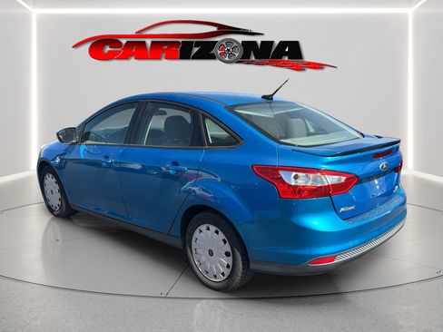 Used 2013 Ford Focus SE w/ Super Fuel Economy (SFE) Pkg FWD image 7