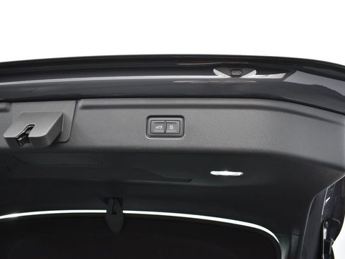 New 2027 Audi A6 e-tron Premium Plus AWD/4WD image 17