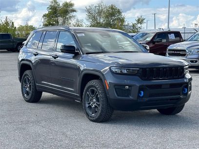 New 2025 Jeep Grand Cherokee Trailhawk w/ Advanced Protech Group II