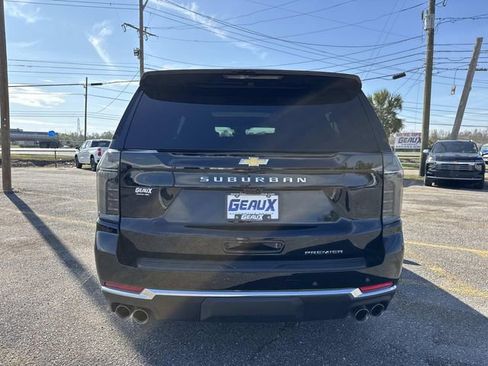 New 2026 Chevrolet Suburban Premier image 14