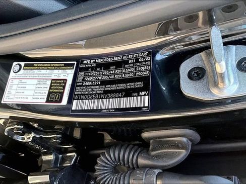 Used 2022 Mercedes-Benz GLC 300 4MATIC image 35