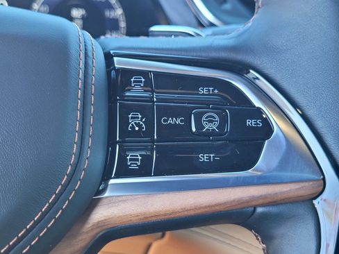 New 2025 Jeep Grand Cherokee Summit AWD/4WD image 21