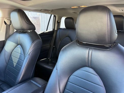 Certified 2023 Toyota Highlander XLE image 21