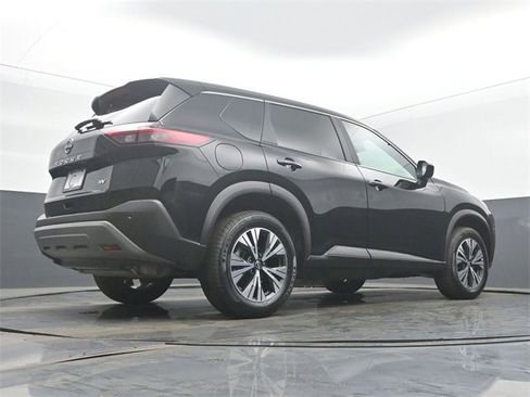 Used 2023 Nissan Rogue SV image 51
