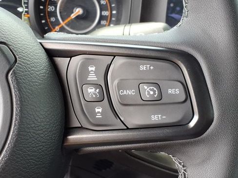 Certified 2025 Jeep Wrangler Unlimited Sport AWD/4WD image 24