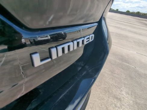 New 2026 Jeep Grand Cherokee Limited RWD image 13