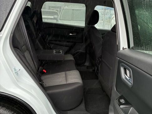 Used 2026 Nissan Rogue SV w/ Cold Weather Package image 23