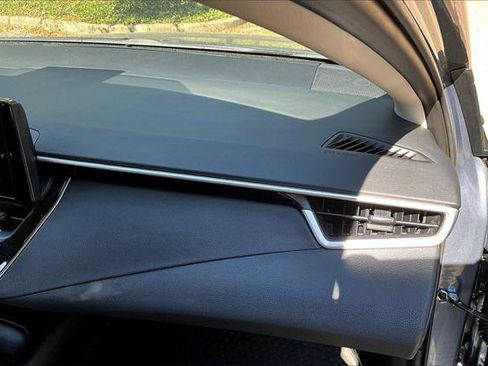 Certified 2024 Toyota Corolla LE image 23