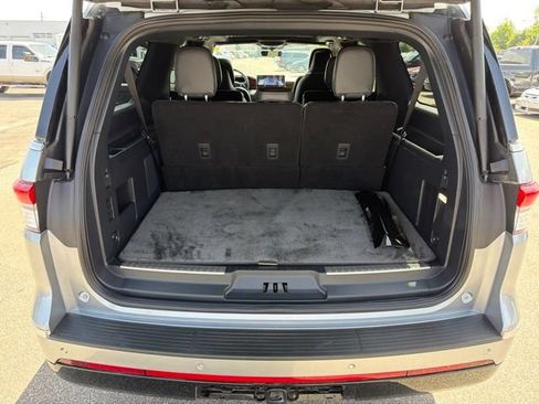 Used 2024 Lincoln Navigator L Black Label AWD/4WD image 20