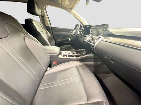 Certified 2023 Kia Sorento EX FWD image 30