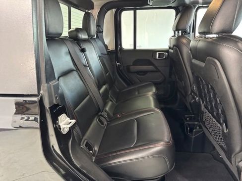 Used 2020 Jeep Gladiator Rubicon w/ Uconnect 4C Nav & Sound Group AWD/4WD image 25