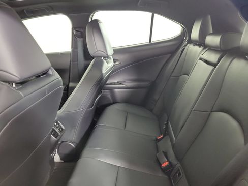 Used 2024 Lexus UX 250h F Sport FWD image 25