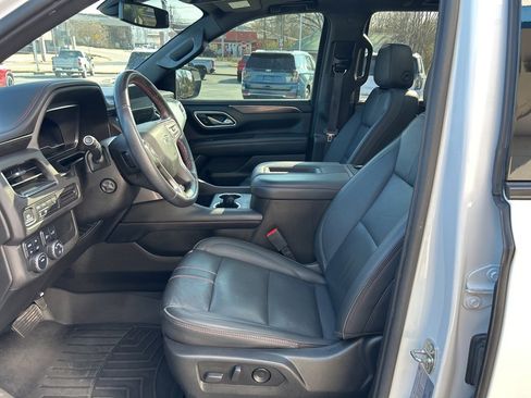 Used 2022 Chevrolet Tahoe RST w/ Luxury Package image 8