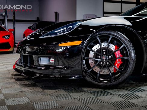 Used 2013 Chevrolet Corvette 427 w/ Z06 Carbon Fiber Package image 5