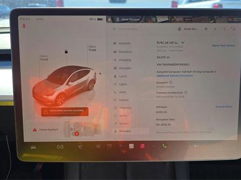 Used 2023 Tesla Model Y Long Range image 12