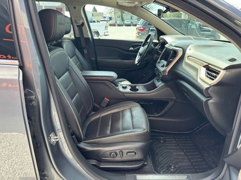 Used 2020 GMC Acadia Denali w/ Denali Ultimate Package image 17