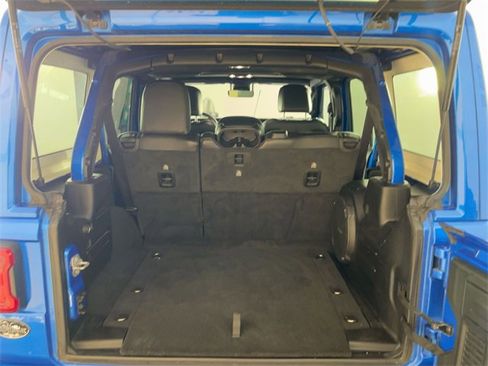 Used 2022 Jeep Wrangler Unlimited Rubicon w/ LED Lighting Group image 24