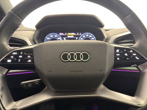 Used 2023 Audi Q4 e-tron Premium Plus w/ Premium Plus image 16