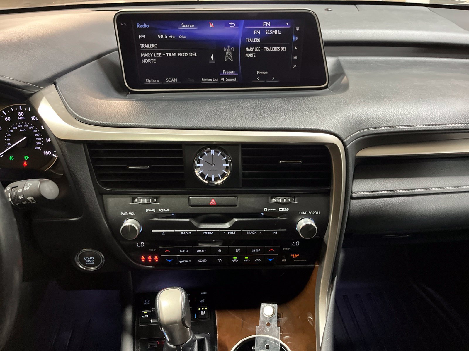 Used 2017 Lexus RX 350 FWD w/ Premium Package image 24