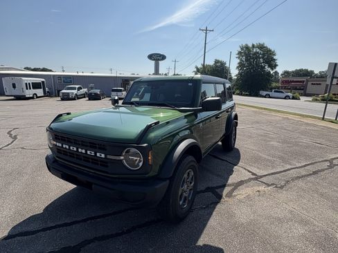 Used 2025 Ford Bronco Big Bend AWD/4WD image 1