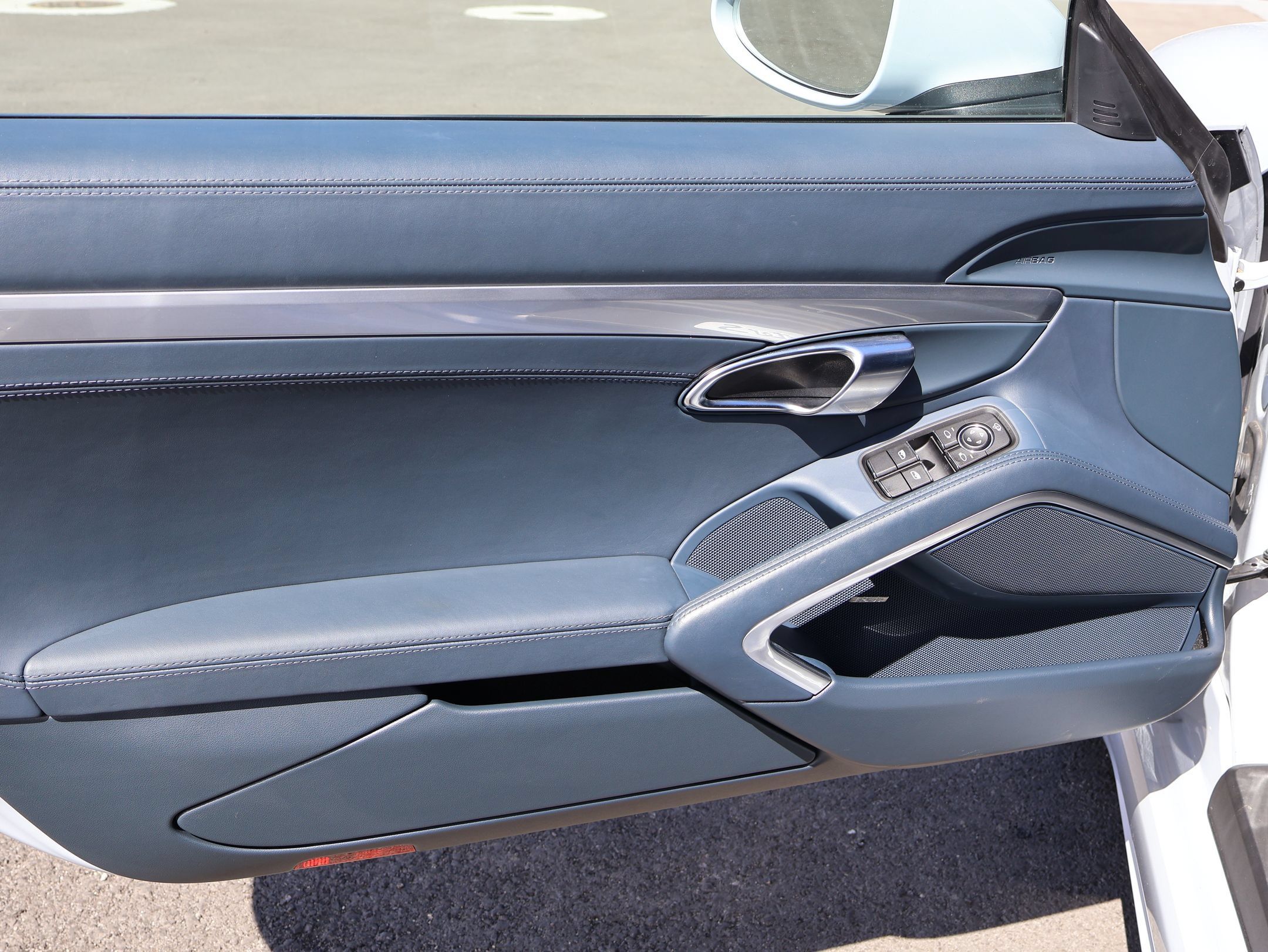 Certified 2024 Porsche 718 Boxster S RWD image 15