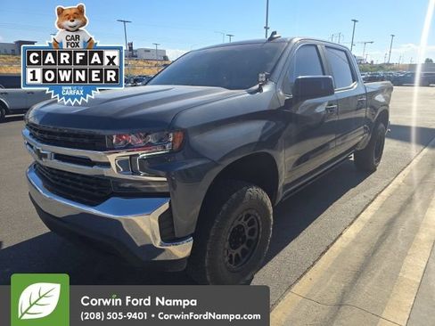 Used 2021 Chevrolet Silverado 1500 LT RWD image 2