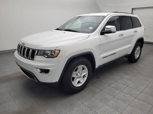 Used 2018 Jeep Grand Cherokee Limited RWD image 2