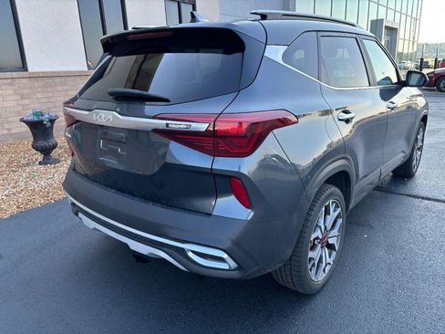 Used 2023 Kia Seltos SX AWD/4WD image 3