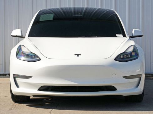 Used 2022 Tesla Model 3 image 6