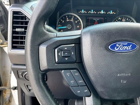 Used 2018 Ford F150 XLT w/ Equipment Group 302A Luxury RWD image 24
