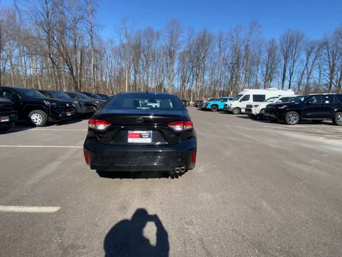 Used 2021 Toyota Corolla SE image 10