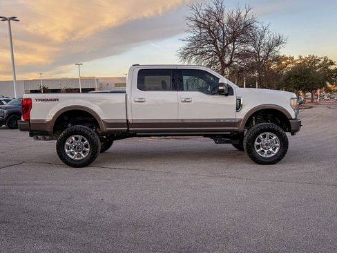 Used 2022 Ford F250 King Ranch w/ Tremor Off-Road Package image 4
