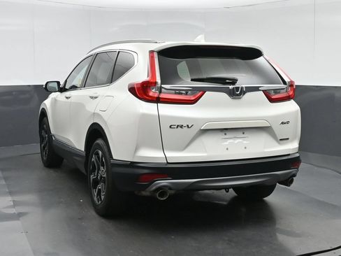 Used 2018 Honda CR-V Touring image 5
