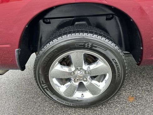 Used 2019 RAM 1500 Express w/ Express Value Package image 12