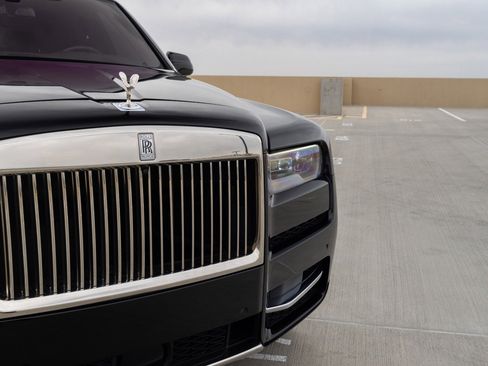 Used 2021 Rolls-Royce Cullinan image 20