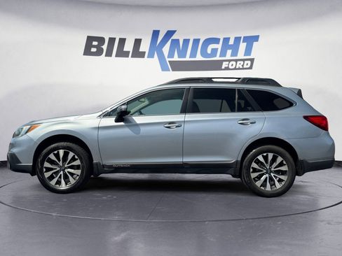 Used 2015 Subaru Outback 3.6R Limited image 2