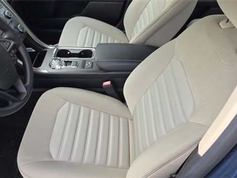 Used 2018 Ford Fusion S image 17