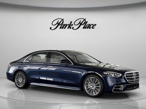 New 2026 Mercedes-Benz S 580 4MATIC Sedan image 31