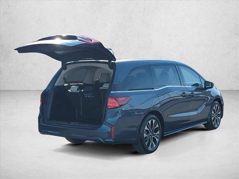 New 2026 Honda Odyssey Elite image 2