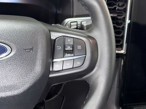 Used 2025 Ford Ranger Lariat w/ Advanced Towing Package AWD/4WD image 18