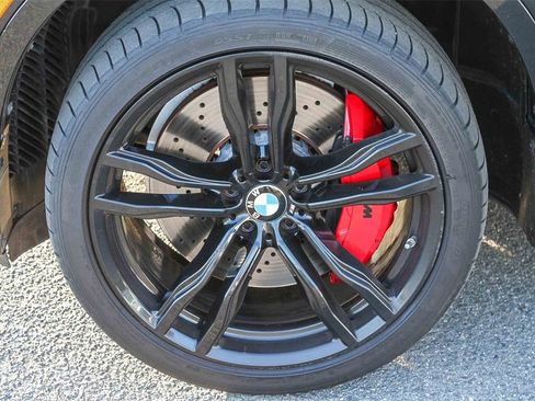 Used 2018 BMW X6 M image 14